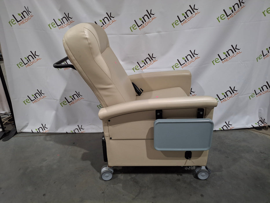 Champion Manufacturing, Inc. Ascent Recliner