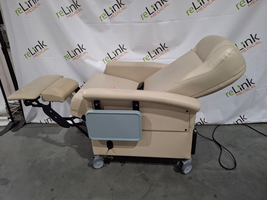 Champion Manufacturing, Inc. Ascent Recliner