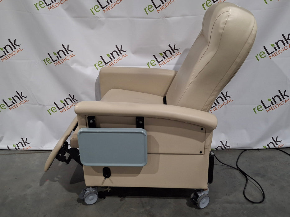 Champion Manufacturing, Inc. Ascent Recliner