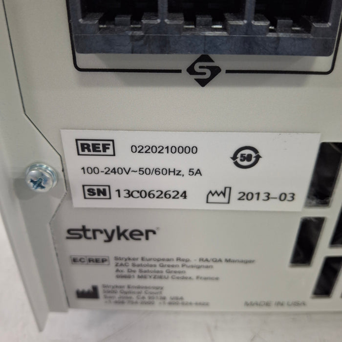 Stryker L9000 Light Source