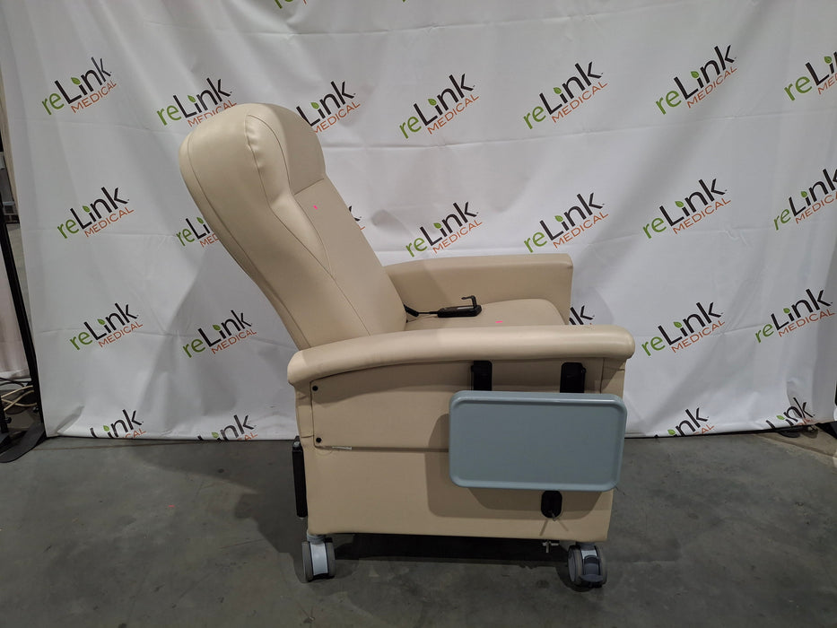 Champion Manufacturing, Inc. Ascent Recliner