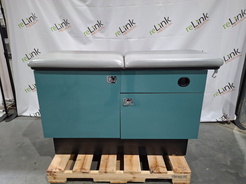 Ritter 104 Exam Table