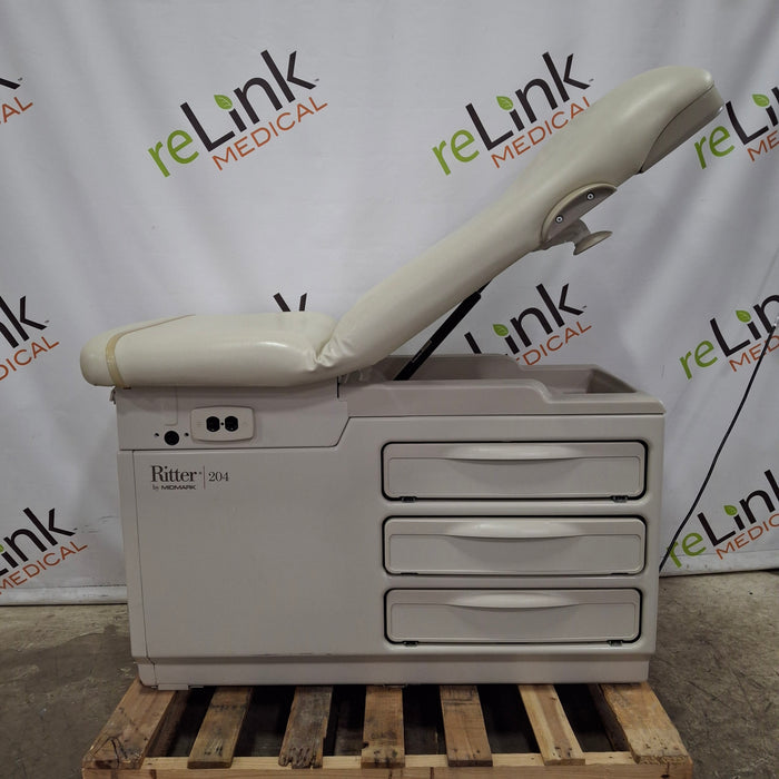 Midmark 204 Exam Table