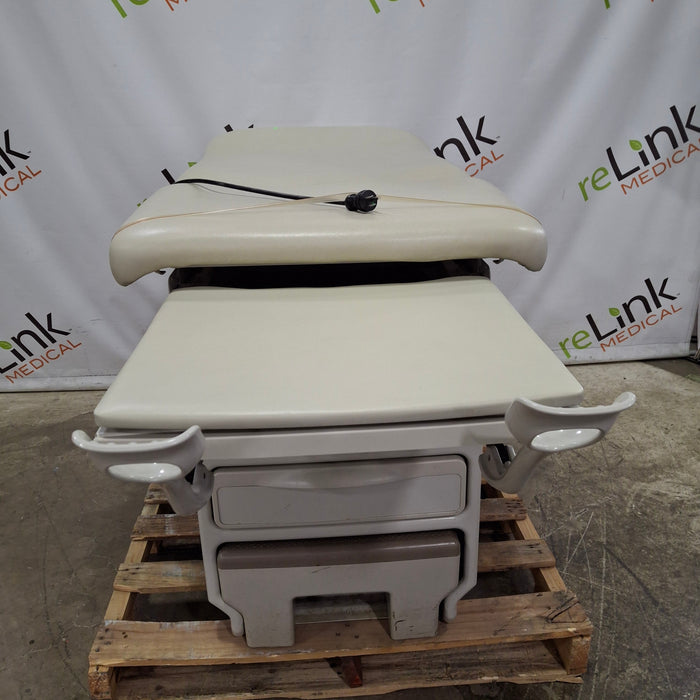 Midmark 204 Exam Table