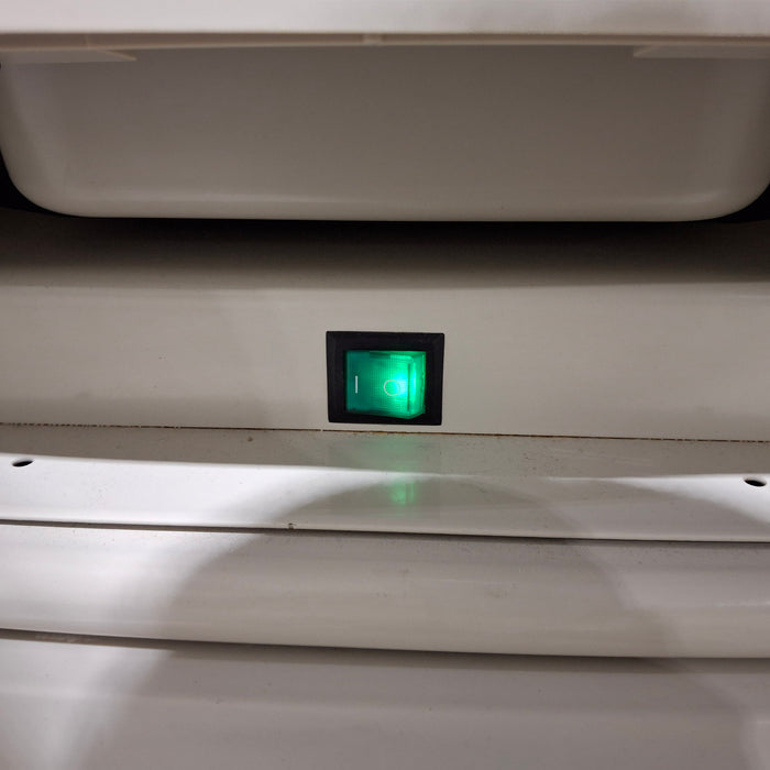 Midmark 204 Exam Table