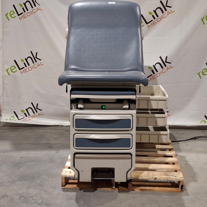 Midmark 204 Exam Table