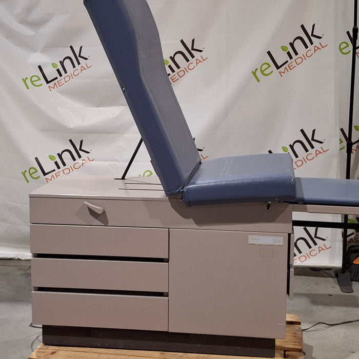 Ritter 104 Exam Table