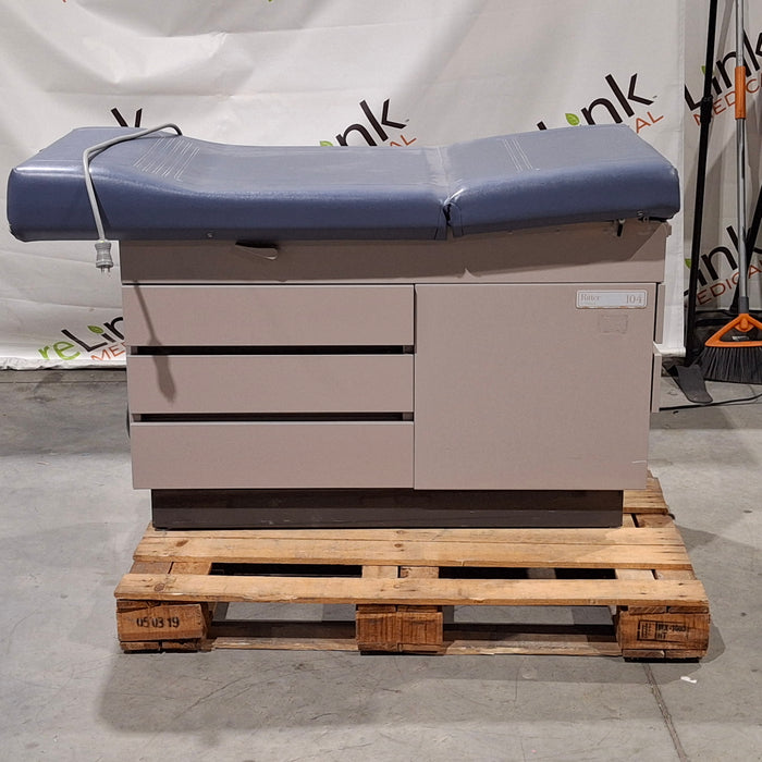 Ritter 104 Exam Table
