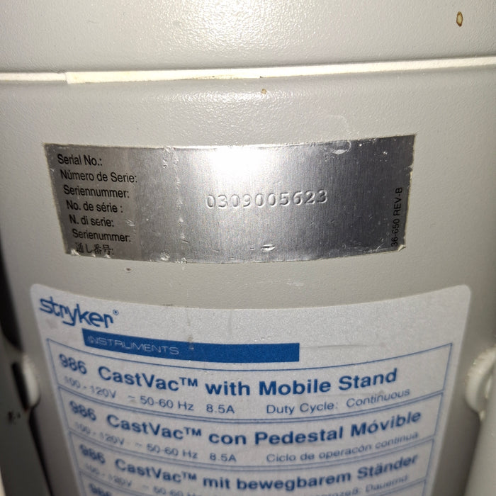 Stryker 940 Cast Saw with 986 Cast Vac