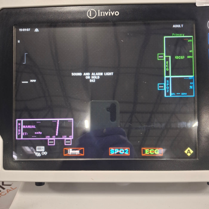 Philips Invivo Expression MRI Compatible Patient Monitor