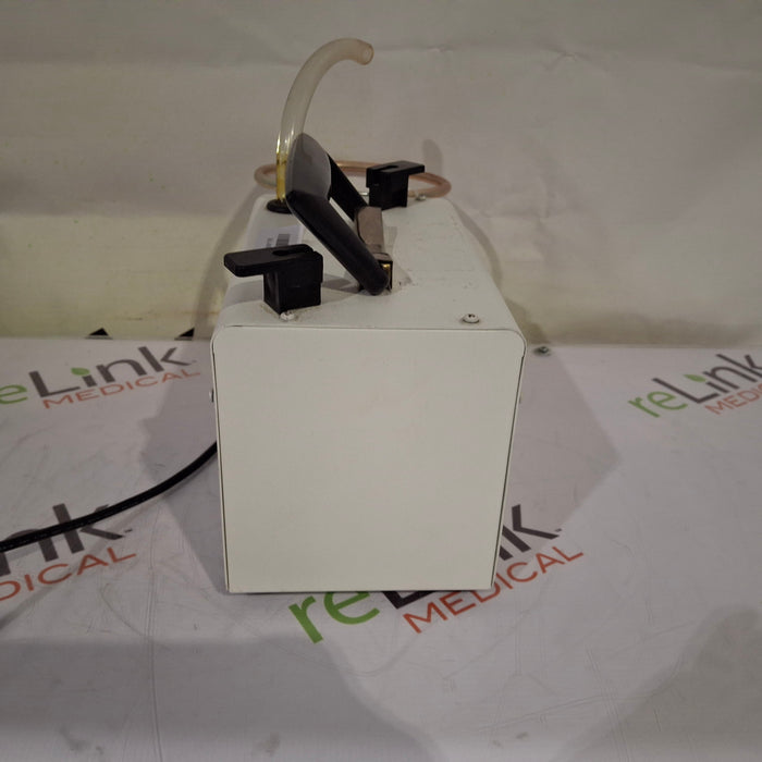 Armstrong Medical Industries, Inc. SSCOR/2500 Pump-Suction Portable