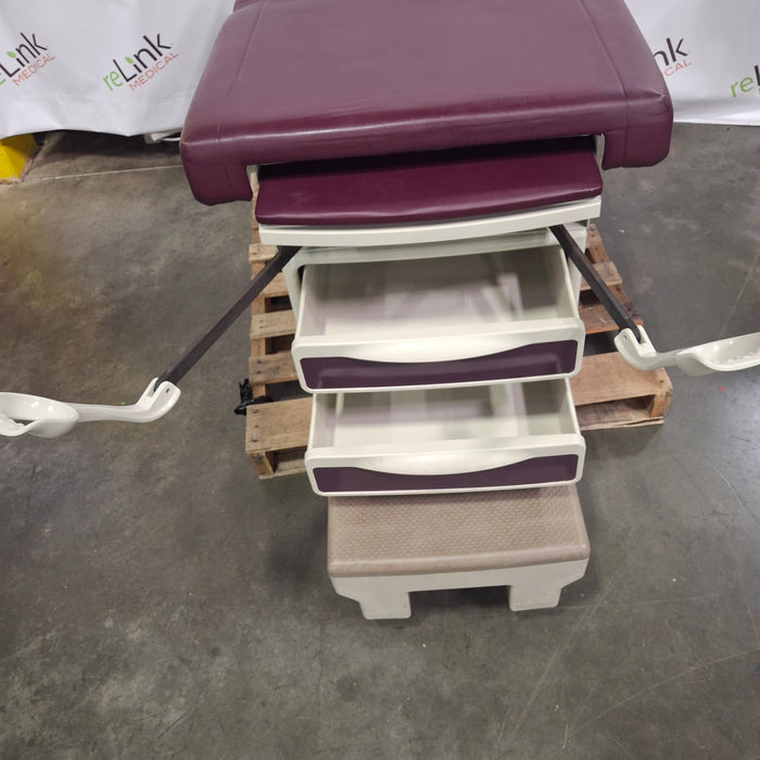Midmark 204 Exam Table