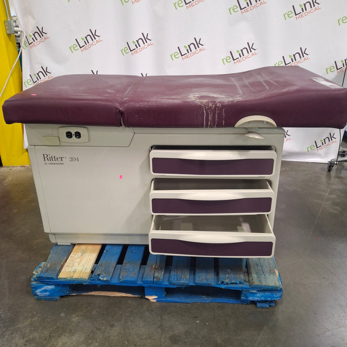 Midmark 204 Exam Table
