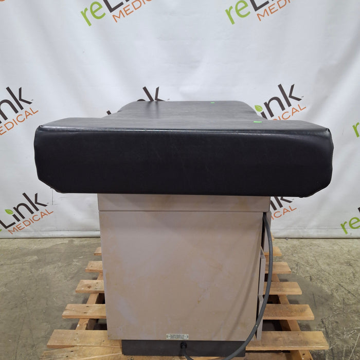 Ritter 104 Exam Table