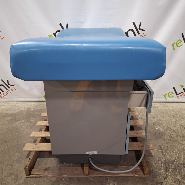 Ritter 104 Exam Table