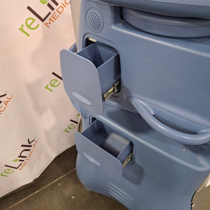 Alcon Laboratories Inc Infiniti w/ Ozil Phacoemulsifier