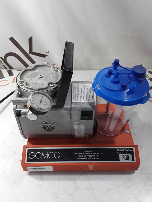 Gomco 300 Tabletop Aspirator