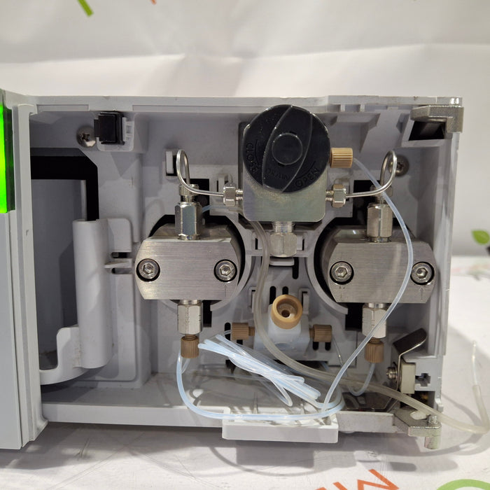 Shimadzu LC-20AD Prominence Liquid Chromograph