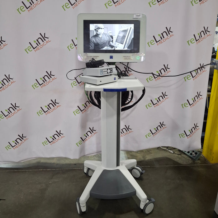 Carl Zeiss Callisto eye Computer Assisted Cataract Surgery Intrument