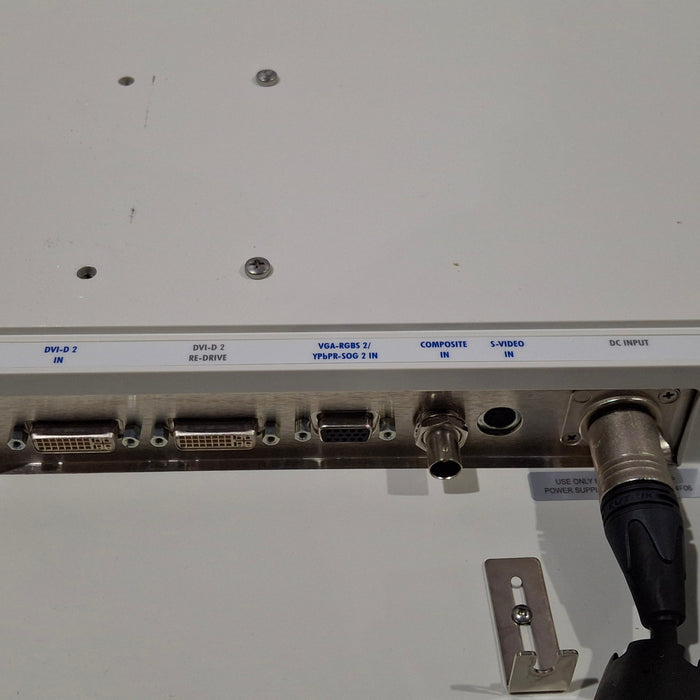 NDS Surgical Imaging Radiance Ultra 32" SC-WU32-G1522 Monitor