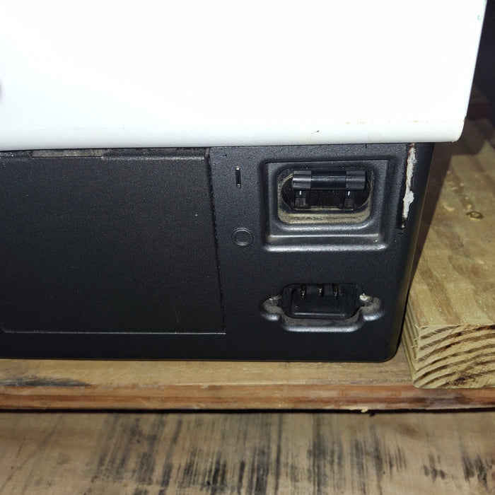 Roche Diagnostics e 411 Immunoassay Analyzer