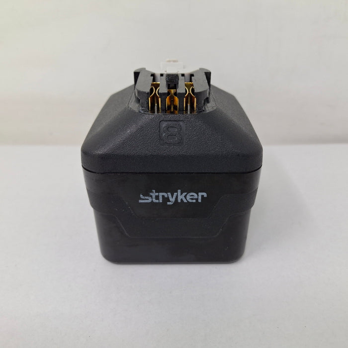 Stryker 8215-000-000 System 8 Large Battery