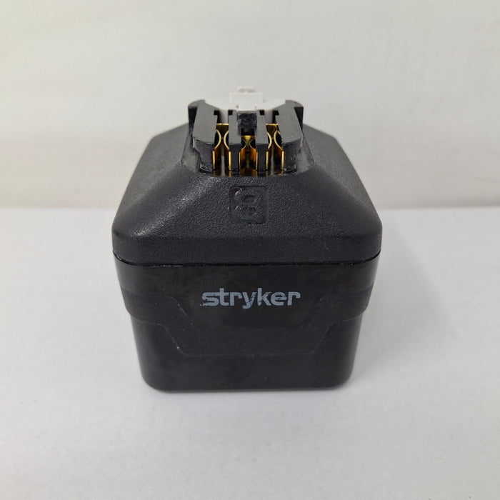 Stryker 8215-000-000 System 8 Large Battery