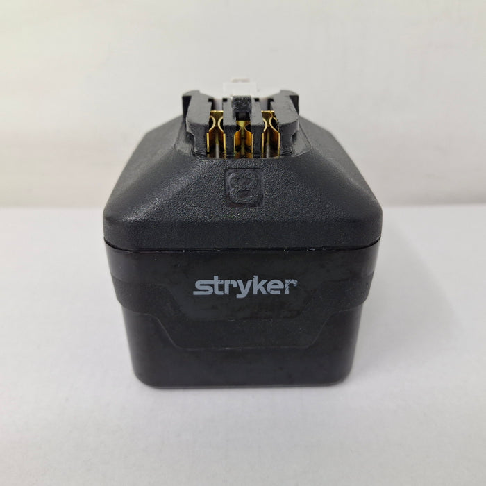 Stryker 8215-000-000 System 8 Large Battery