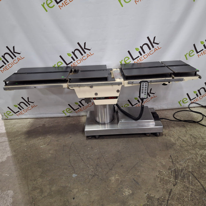 Skytron 6001 Elite Surgical Table