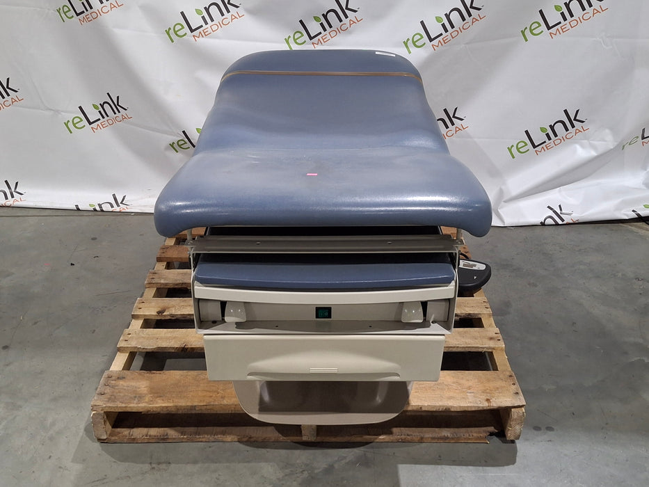 Midmark 222 Procedure Chair