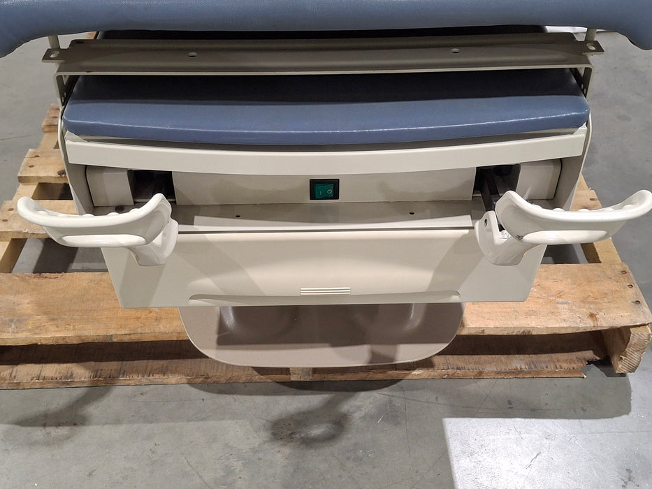 Midmark 222 Procedure Chair