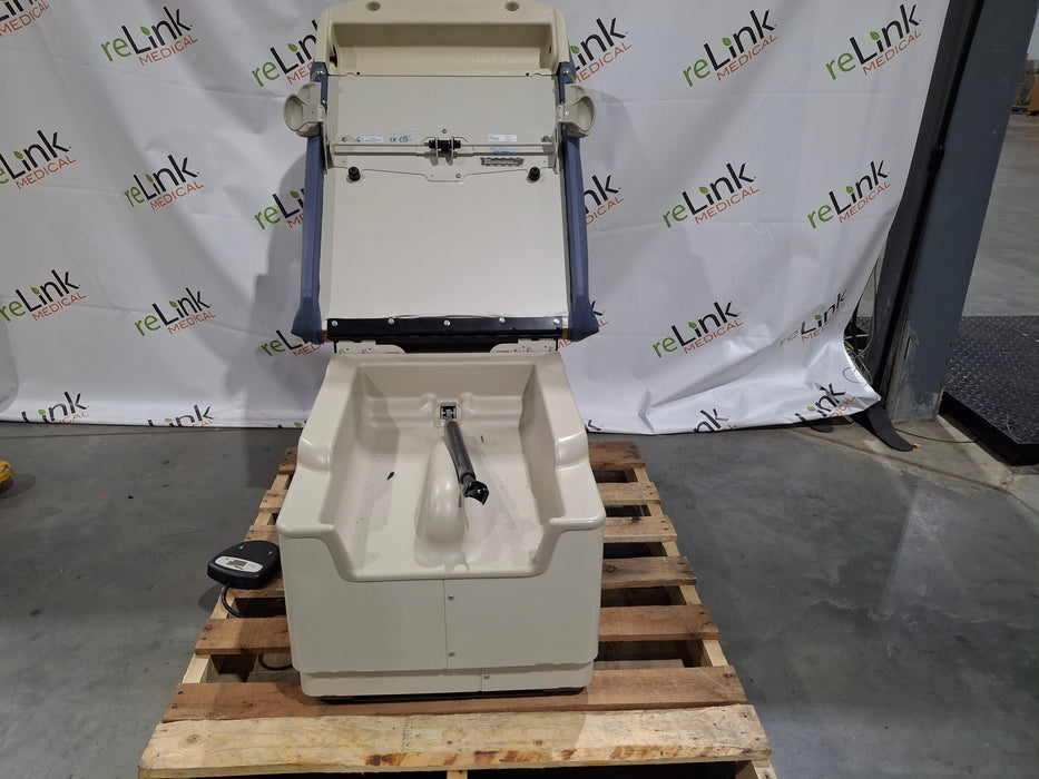 Midmark 222 Procedure Chair