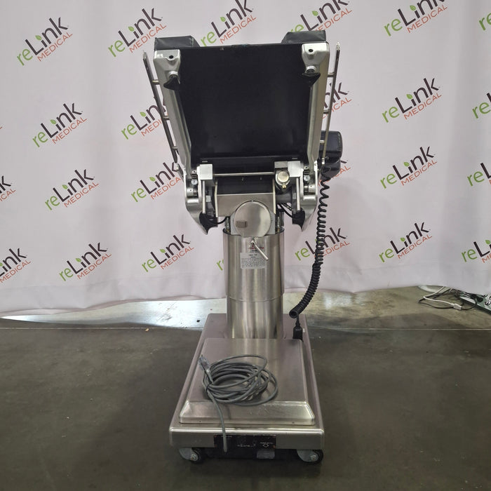 Skytron 6500 Elite Surgical Table