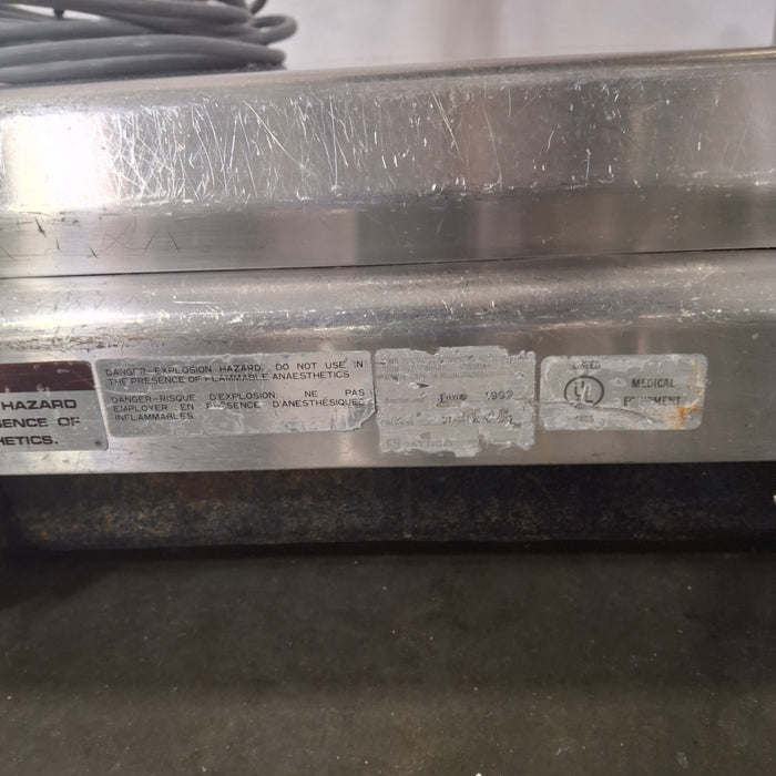 Skytron 6500 Elite Surgical Table