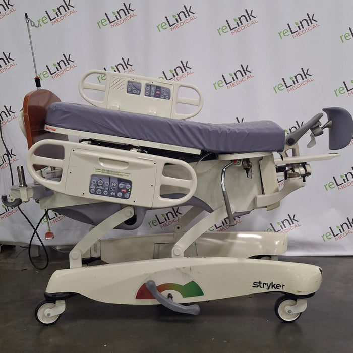 Stryker LD304 Birthing Bed