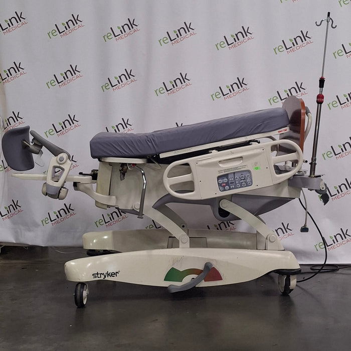 Stryker LD304 Birthing Bed