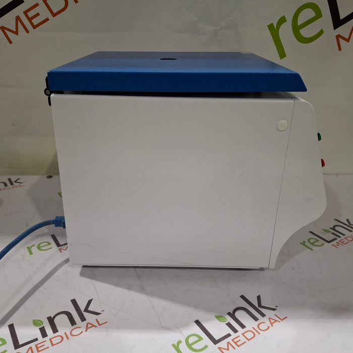 RegenLab PRP-Centri CH-1052 Centrifuge