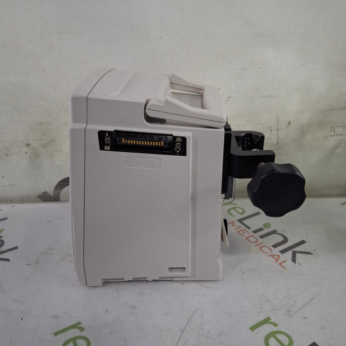 CareFusion Alaris 8015 Large Screen POC Infusion Pump