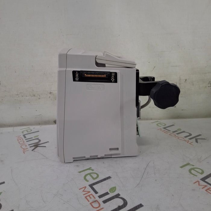 CareFusion Alaris 8015 Large Screen POC Infusion Pump