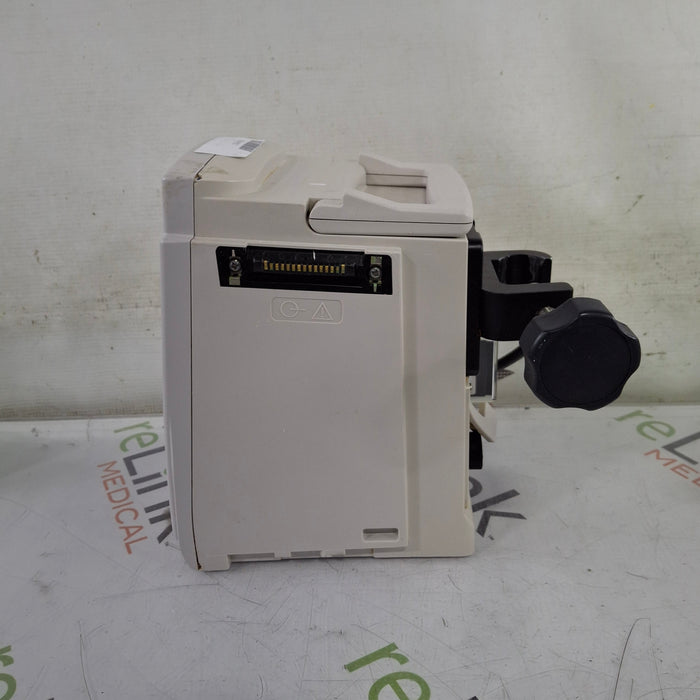 CareFusion Alaris 8015 Large Screen POC Infusion Pump