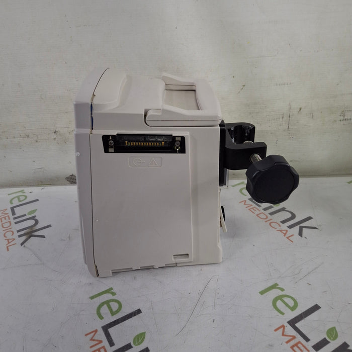 CareFusion Alaris 8015 Large Screen POC Infusion Pump