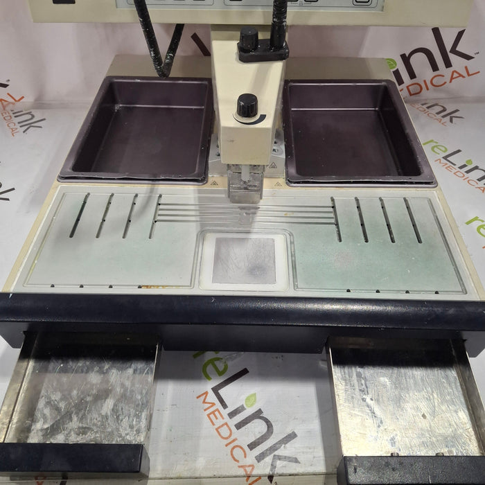 Leica EG 1150H Modular Tissue Embedding Center