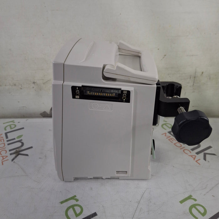 CareFusion Alaris 8015 Large Screen POC Infusion Pump