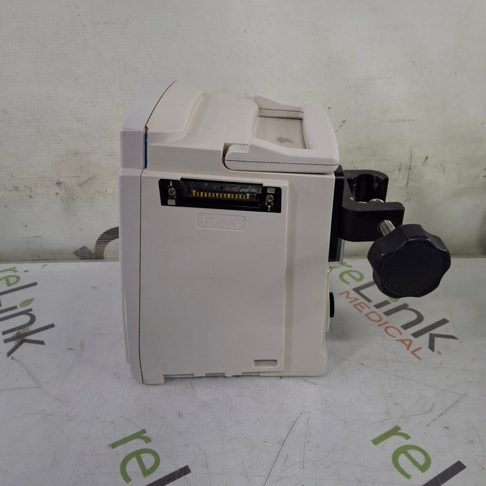 CareFusion Alaris 8015 Large Screen POC Infusion Pump