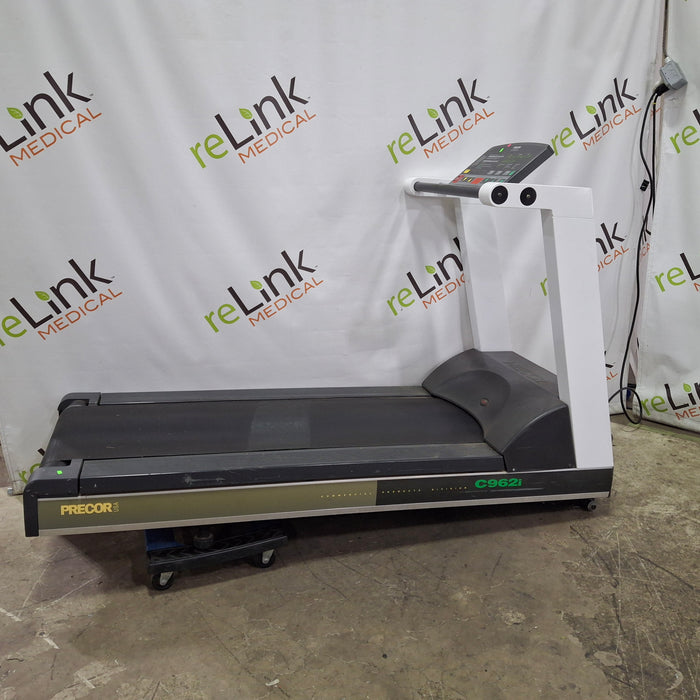 Precor USA C962i Commercial Treadmill