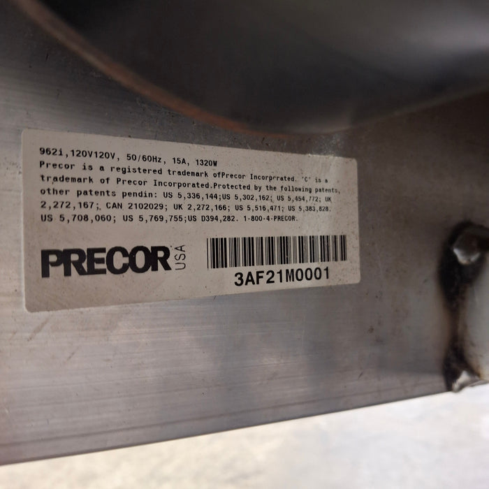 Precor USA C962i Commercial Treadmill