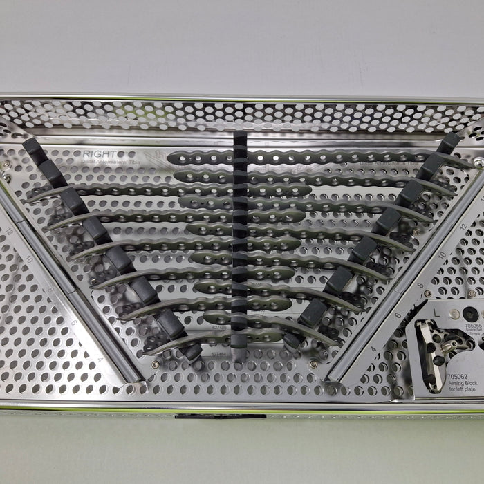 Stryker AxSOS Titanium Distal Anterolateral Tibia Plates