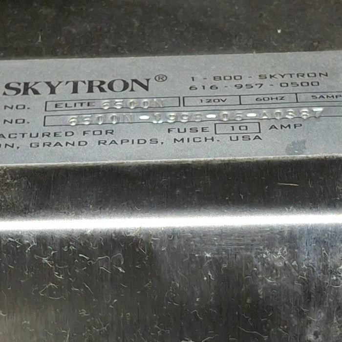 Skytron 6500 Elite Surgical Table