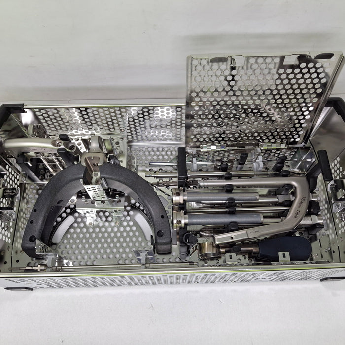 Stryker T2 Alpha Femur Antegrade GT Indication