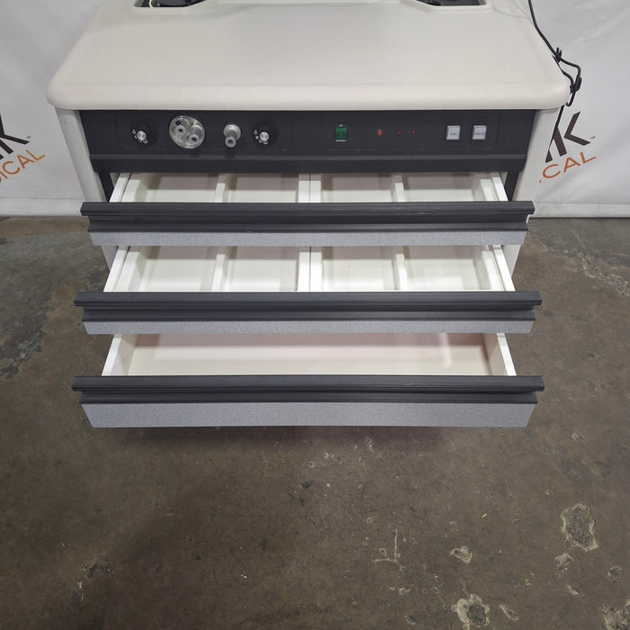 Reliance Medical Products, Inc. 425 Treatment Cabinet